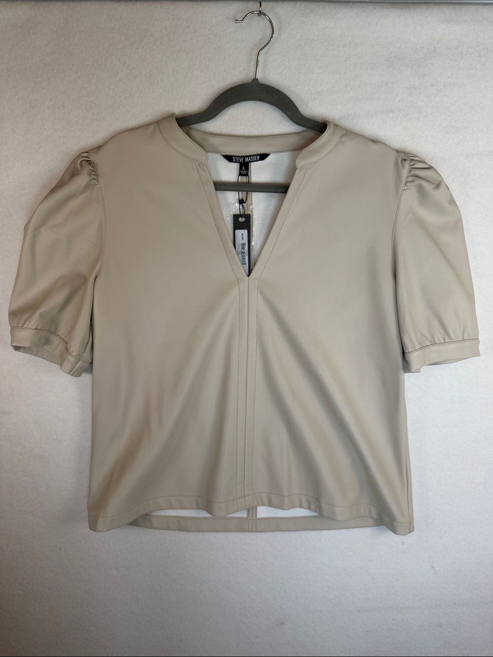 Steve Madden Light Cream V-Neck Puff-Sleeve Blouse